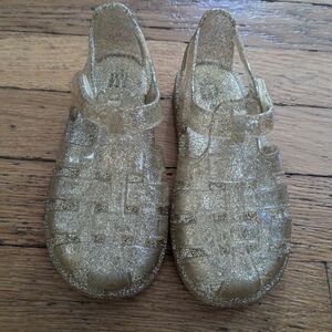 🤩$5 WHEN BUNDLED🤩GAP Gold Sandals Shimmery